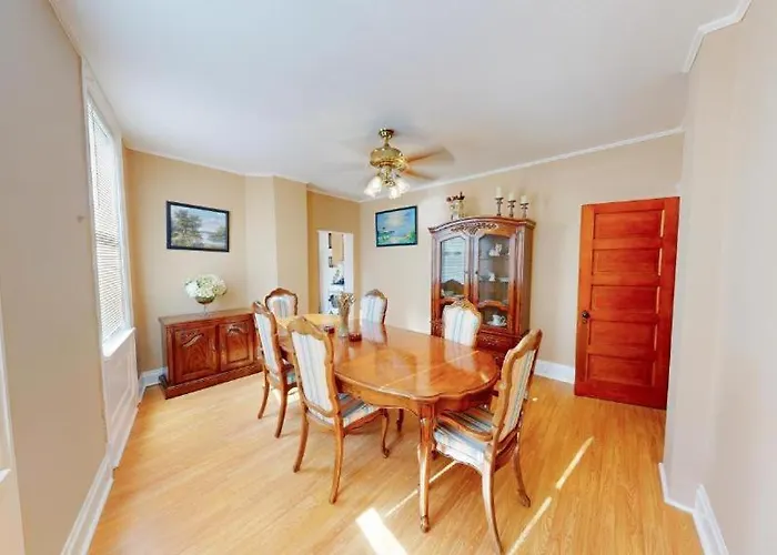 Сasa de vacaciones Entire Big Family Close To Zoo And Events - Private Patio And Firepit *